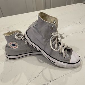High top Grey converse sneakers kids size US 3